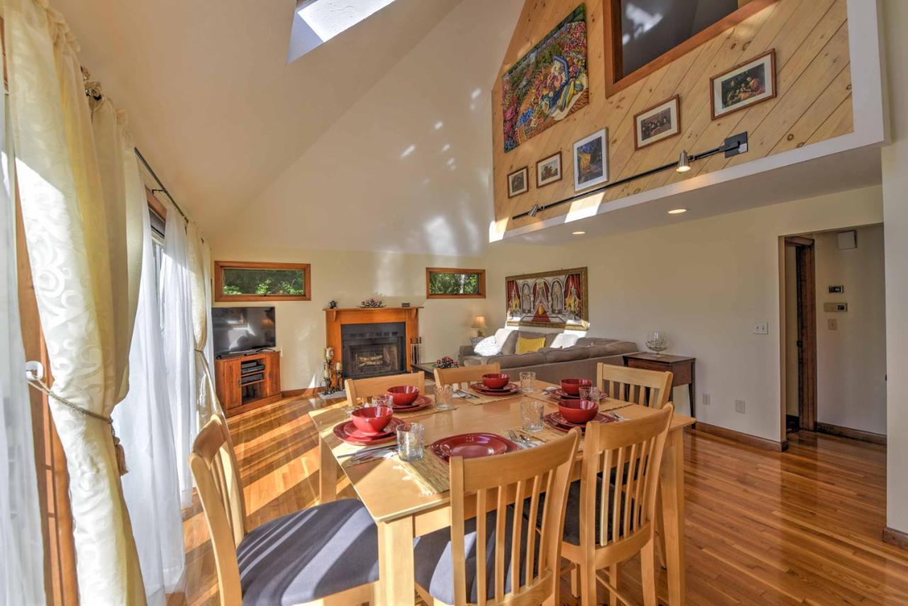 East Falmouth Home With Deck And Grill 4 Mi To Beach! 外观 照片